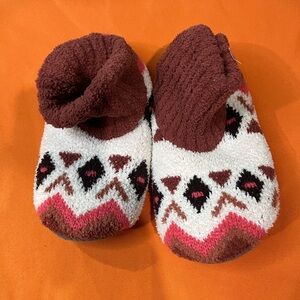 6/$25 Cozy Patterned Kids Slippers - Red and White